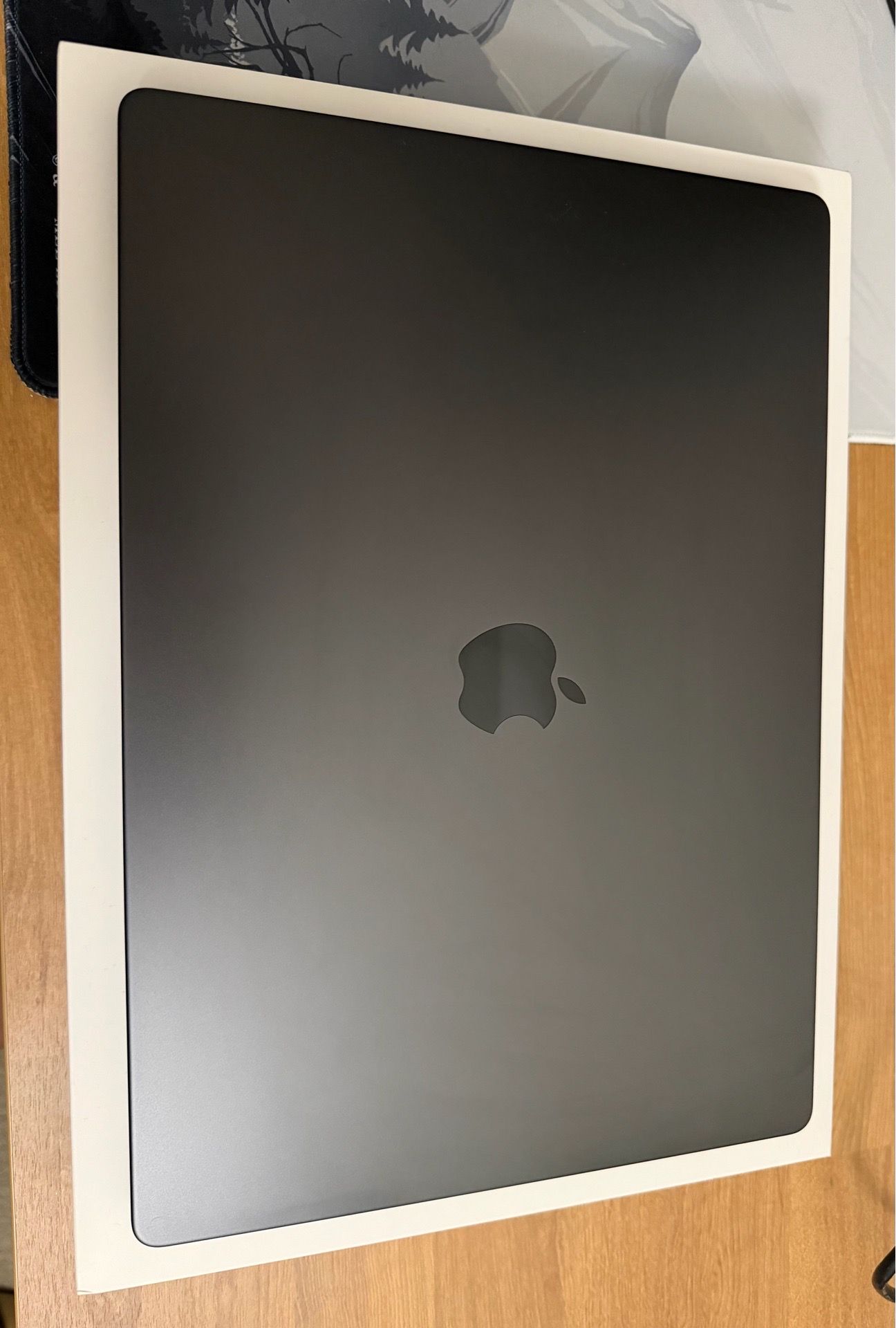 16" MacBook Pro Space Black (M3 Pro)