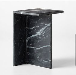 CB2 T BLACK MARBLE SIDE ACCENT TABLE
