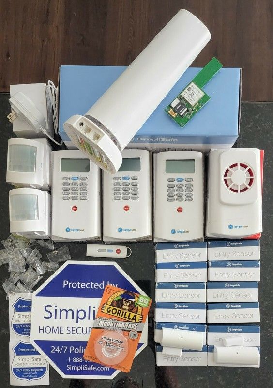 SIMPLY SAFE HOME SECURITY SYSTEM- FIRST GENERATION