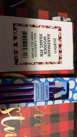 Handmade wooden shawl pin plus two knitting needle one crochet