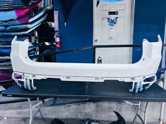 Honda Pilot 2023-2025 rear bumper Oem