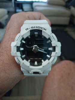 Casio GA700-7A Men's G-Shock Ana-Digi Dial White Resin Strap Watch
