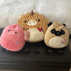Lot of 3 squishmallows love valentine squad