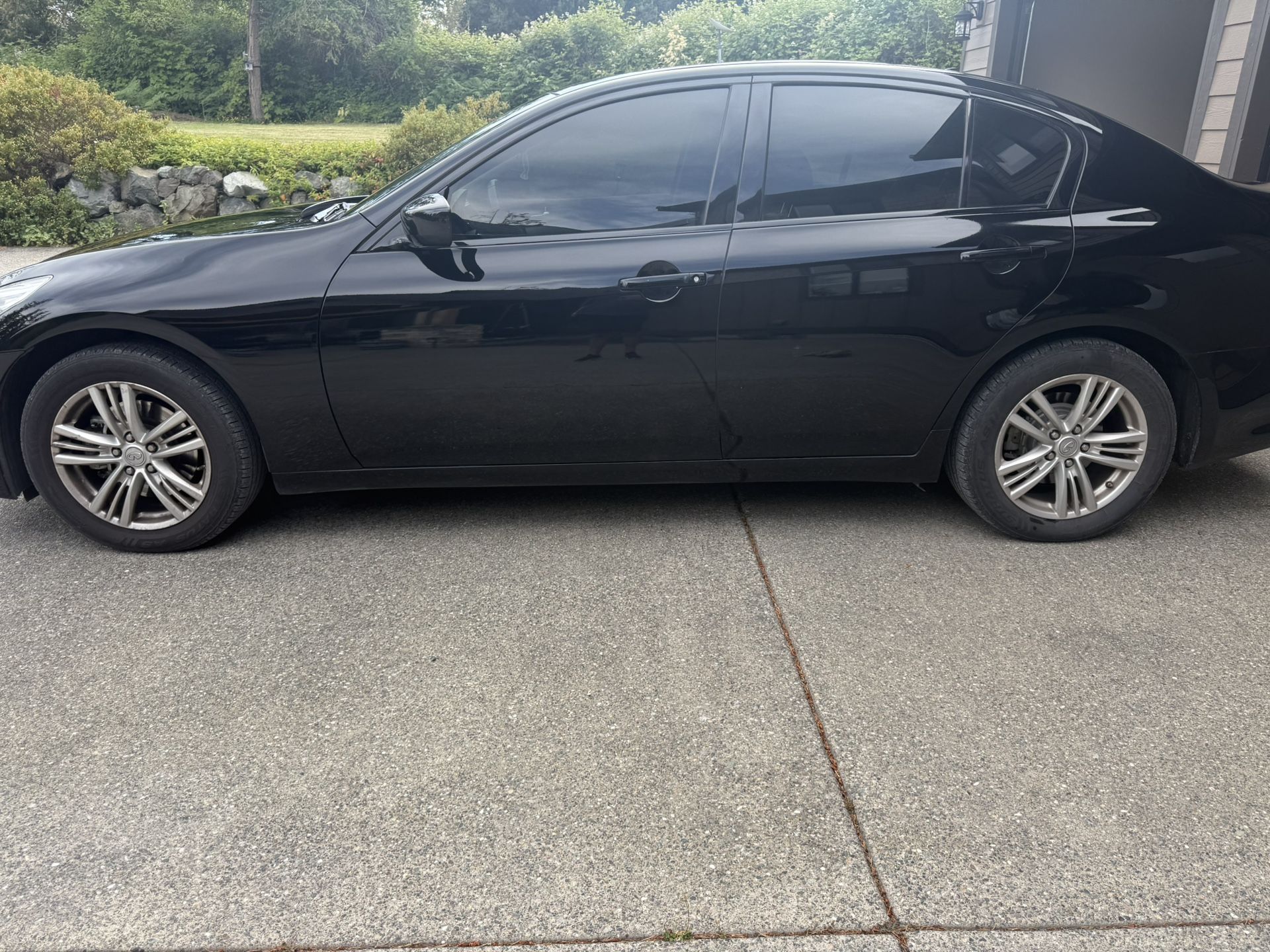 2012 Infiniti G37 Sedan