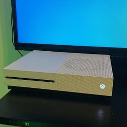 Xbox One S