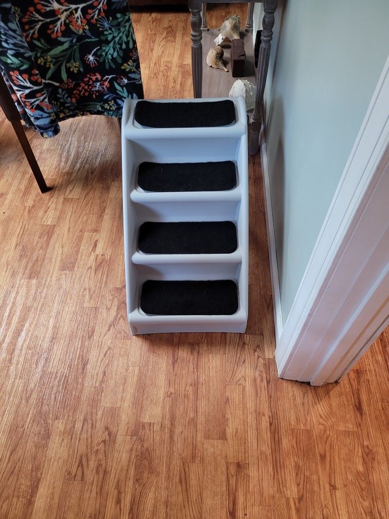 Dog Stairs