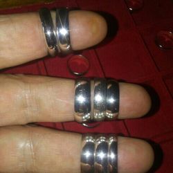 Sterling silver ring. Bands.