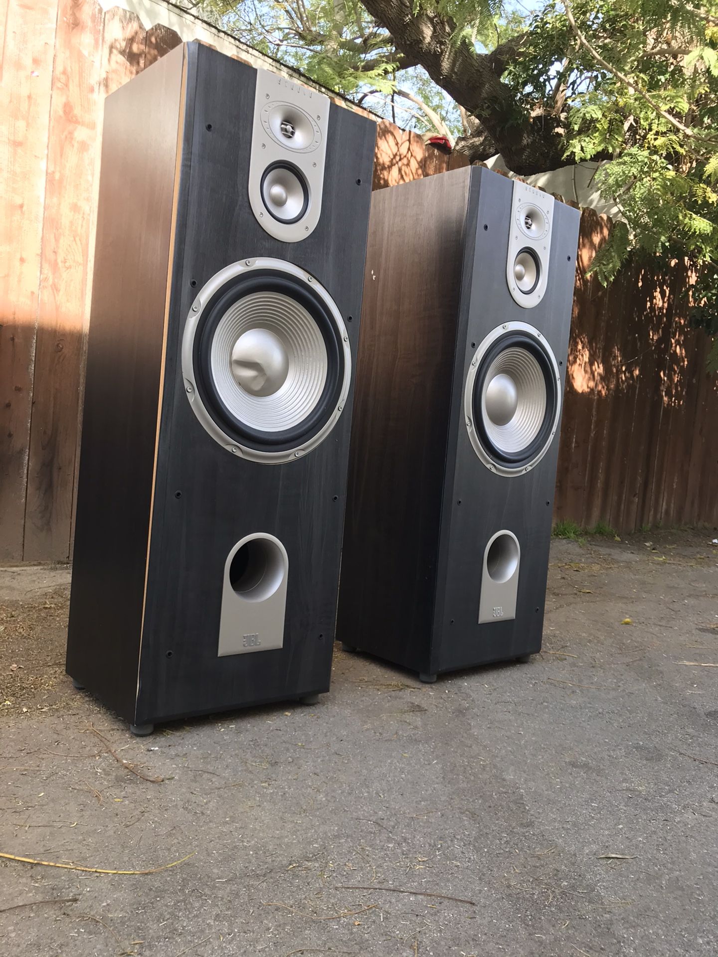 Jbl tower studio speakers s312II