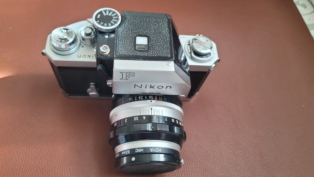 Nikon F