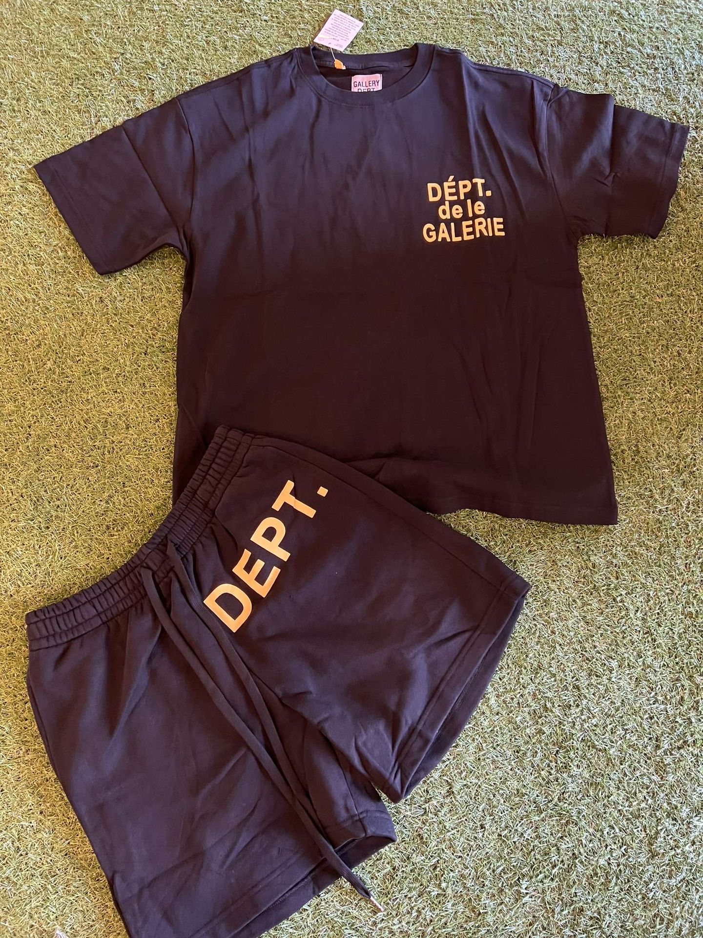 gallery dept. full set (any size)