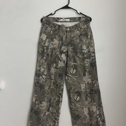 Women’s Pants