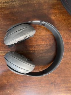 Beats Wireless headphones