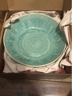 Set of 4 Anthropologie Old Havana Mint Bowls