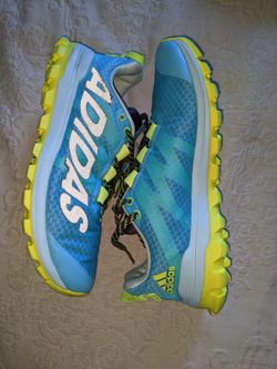 Running Adidas Vigor Tr 6 Women s Shoes Size 8.5 for Sale in