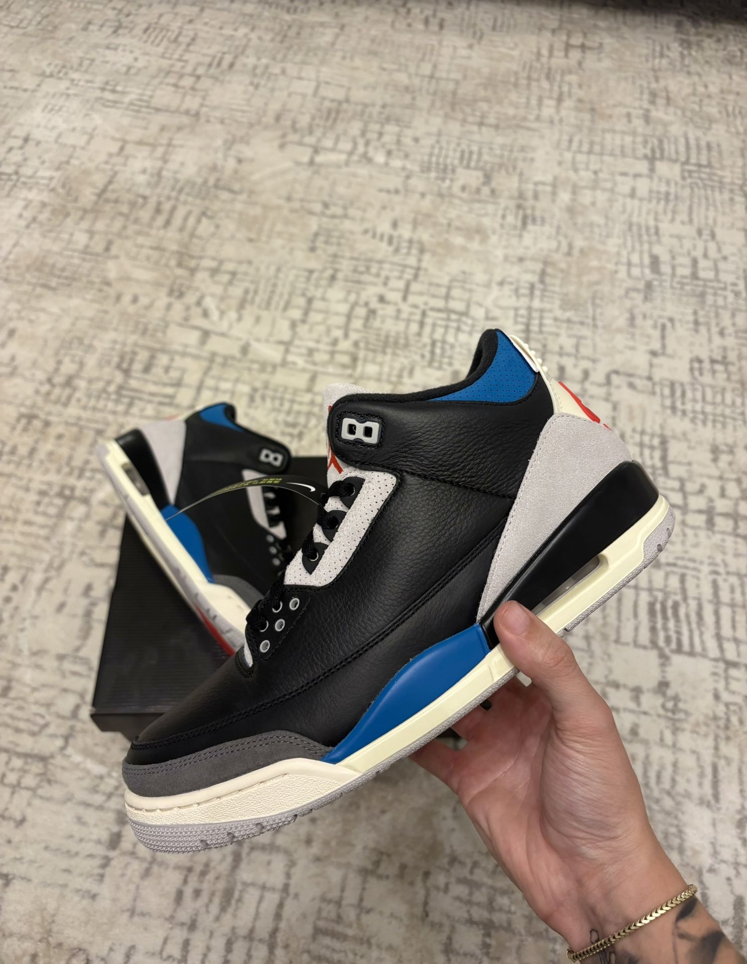 Jordan 3 Rare Air Size 11M