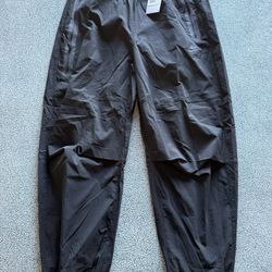 Mens Large Nike Tech Woven Oversized Jogger Pants NWT HM7158-010