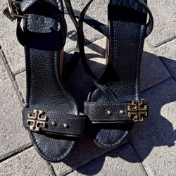 Tory Burch Black Leather Wedge 8.5
