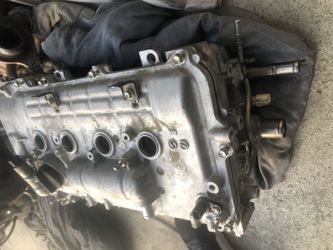 Toyota Prius 2zr-fxe Head