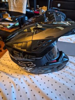 Alpinestar SM5 camo helmet