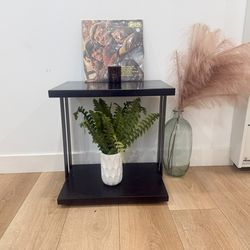 Stylish Tiny Table for Home