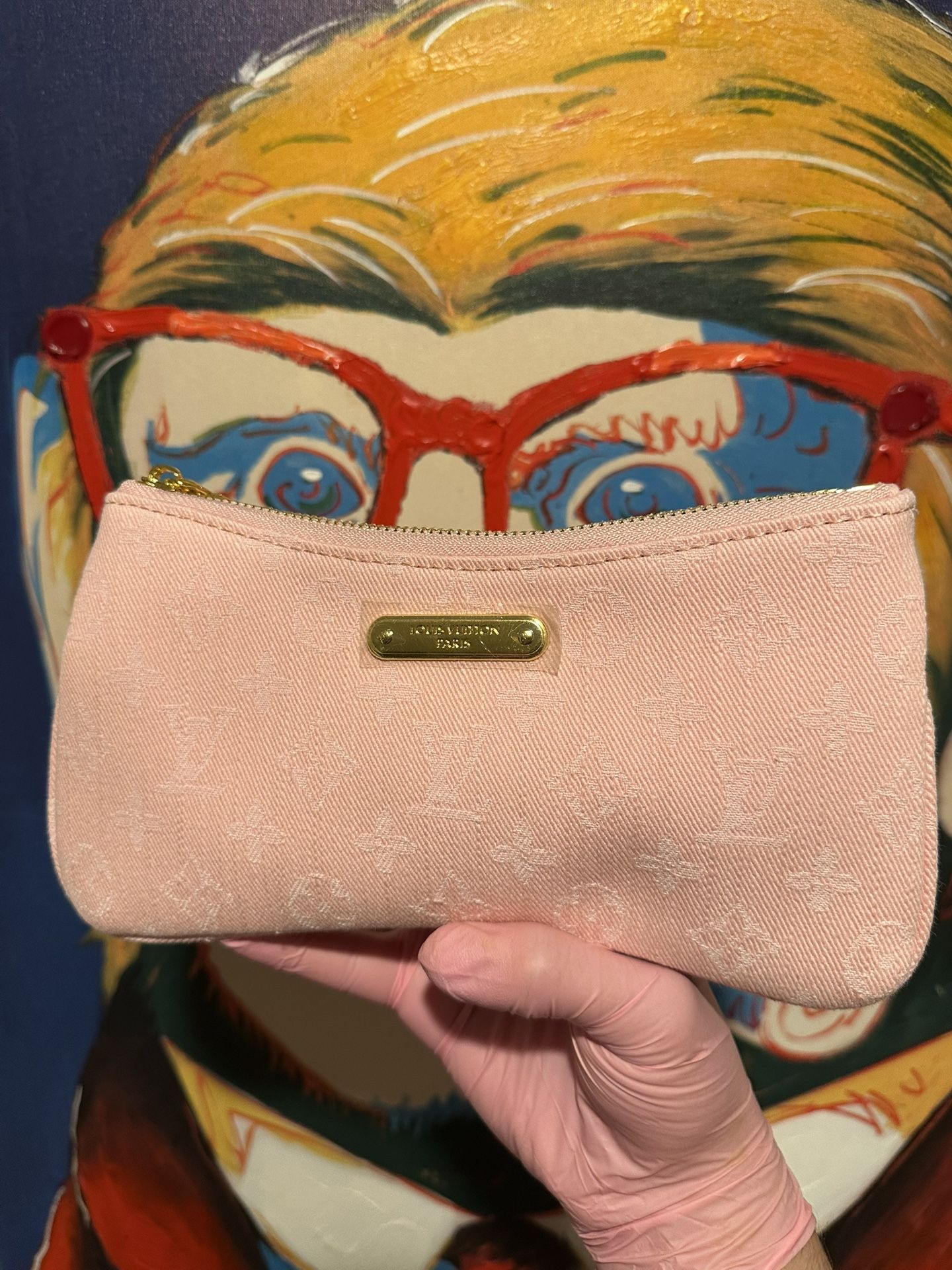 Pink LV Pochette