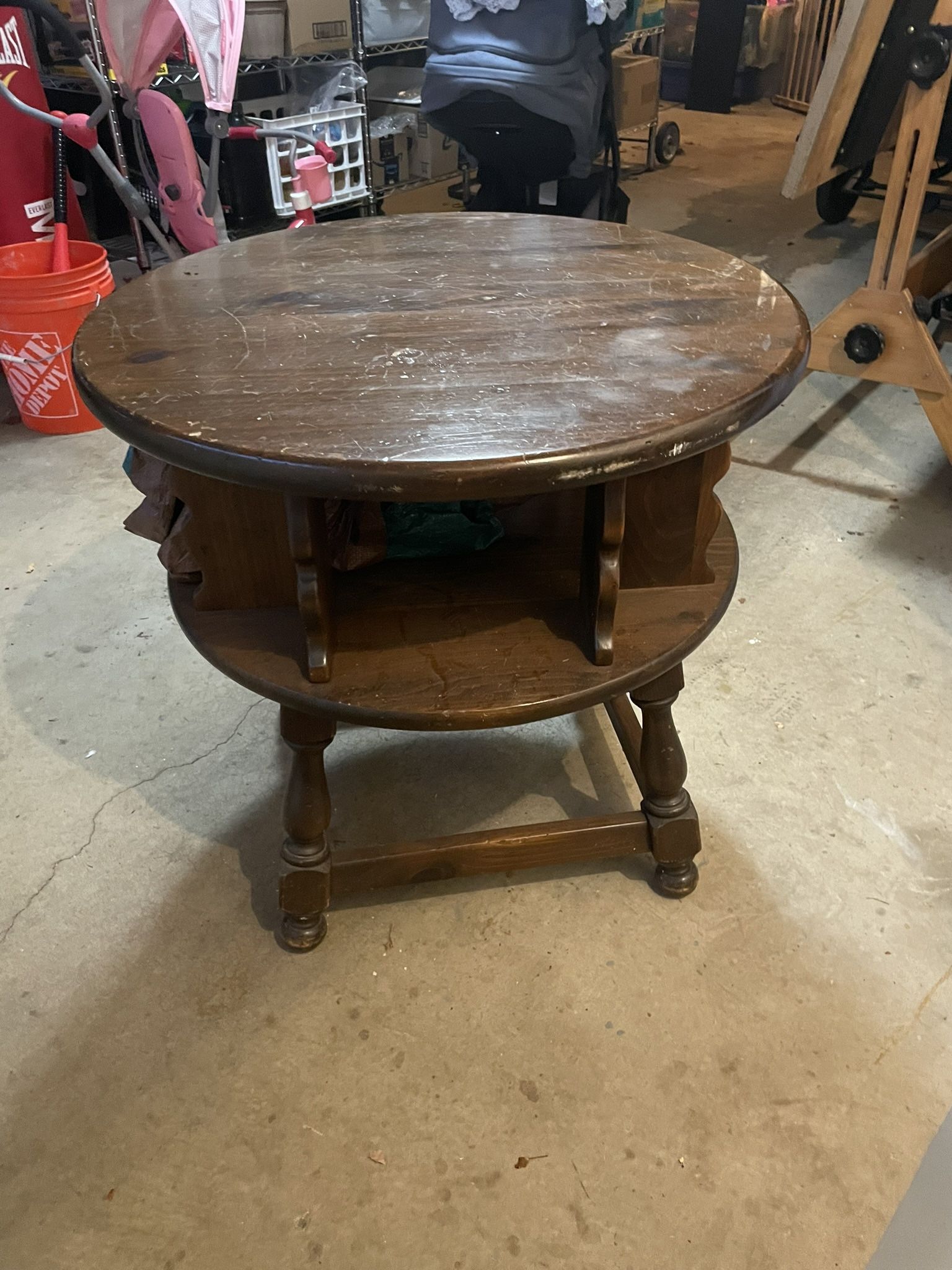 Round Table That Spins 