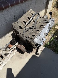 Chevrolet 4.8L engine Silverado 1(contact info removed)