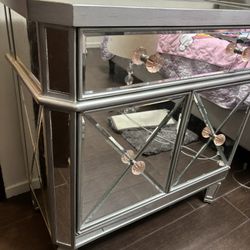 Mirror Nightstand 