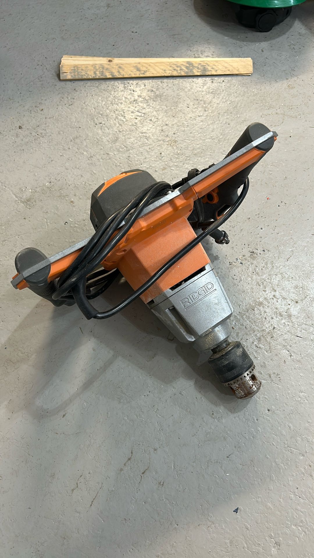 Single-Paddle Mixer