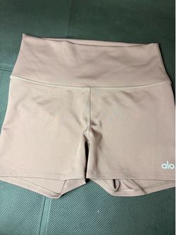 Alo High-Waist Airlift Short - Smoky Quartz
