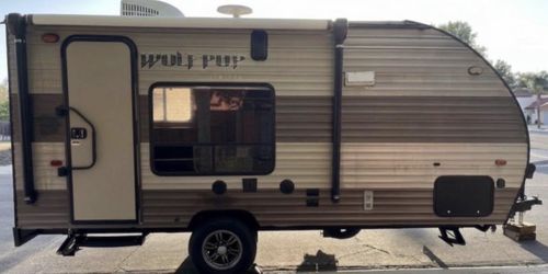 RV / Toy Hauler Very Nice ! tags 2027