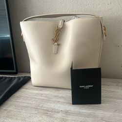 Saint Laurent tote 