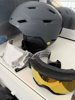 Smith Snowboarding Helmet And Smith Goggles