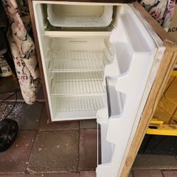 Small Refrigerator 