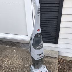 Very nice high powered floor scrubber a few more pictures only $45 firm