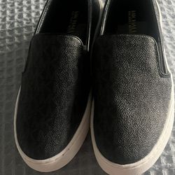  Michael Kors  Slipon 