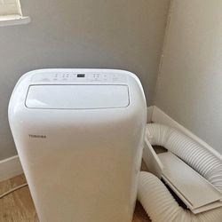 Toshiba Portable AC Unit (w/ Remote) 