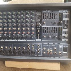 Yamaha 88s Powered Amp And Mixer