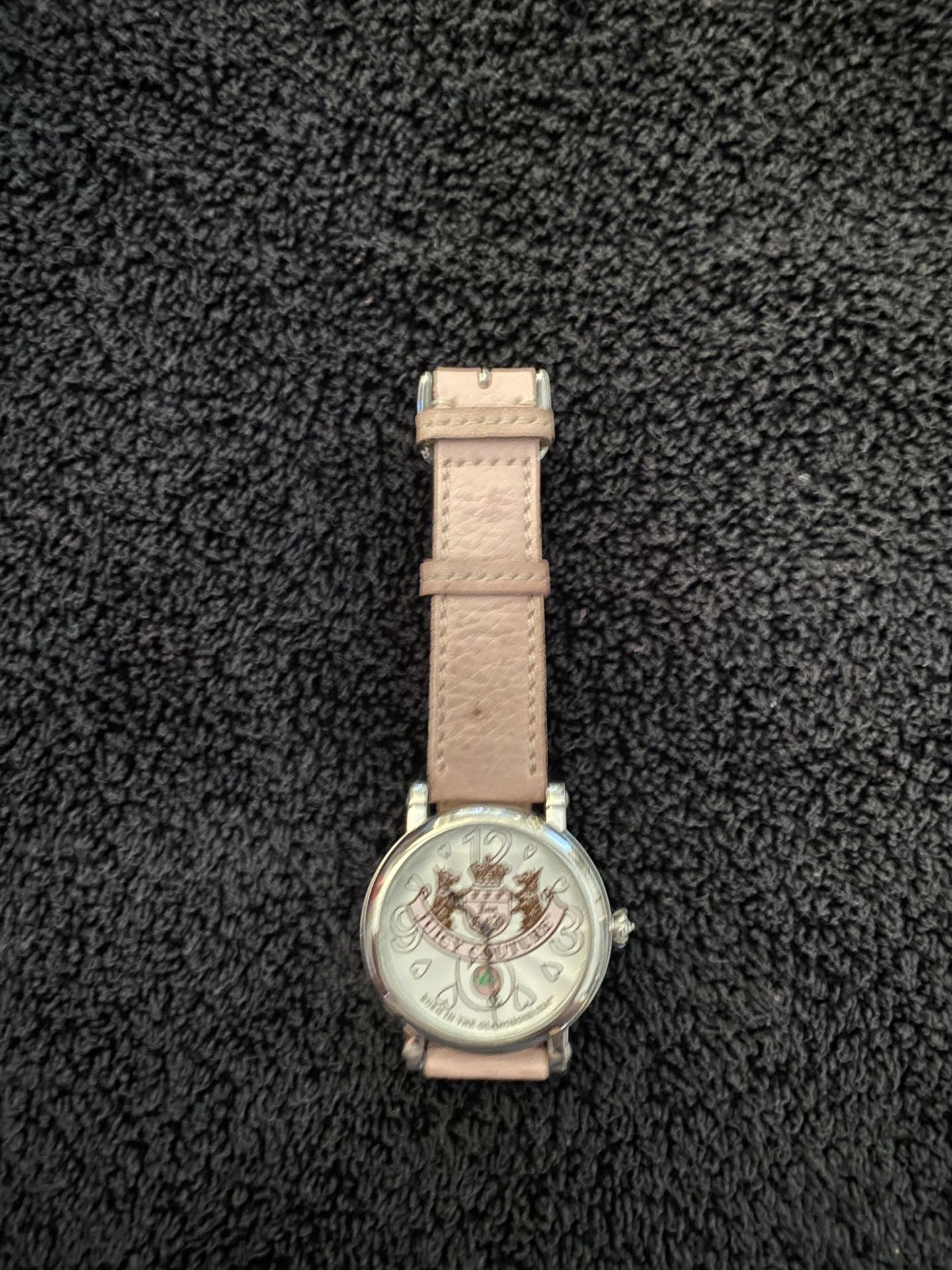JUICY COUTURE LOVE CROWN WATCH MOVING BOTTOM DIAL