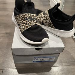 ADIDAS CLOUD COMFORT (SIZE 7.5)- $20