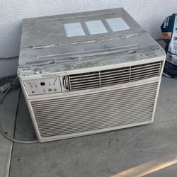 Frigidaire Window AC Unit – Powerful Cooling! 🧊