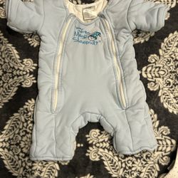 Sleep suits and sack