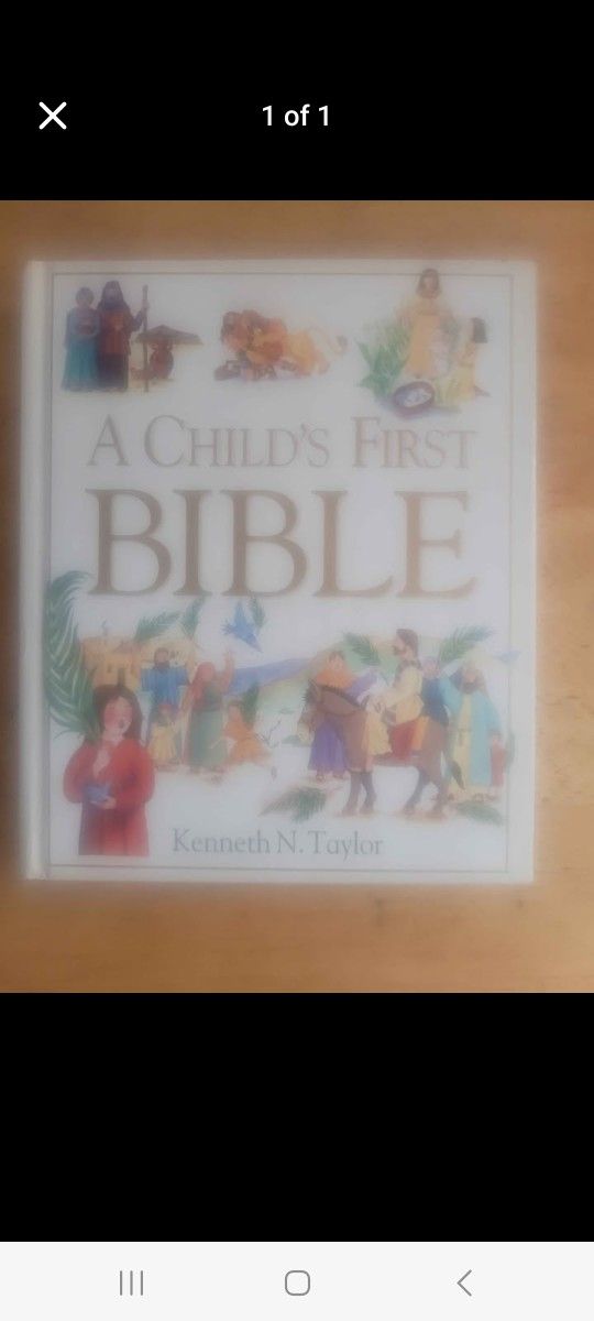 A CHILDS FIRST BIBLE