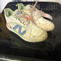 New Balance Baseball Cleats