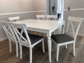 Beautiful White 7-Piece Dining Set - Includes Table & 6 Chairs