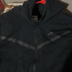 Nike Tech Black