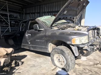 2004 dodge ram 5.7L hemi