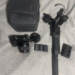 Sony A6100 + gimbal ( Read Description) 