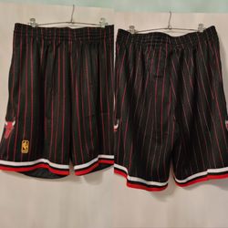 Mitchell & Ness HWC NBA Chicago Bulls Away Black Red Pinstripe Shorts S M L XL XXL