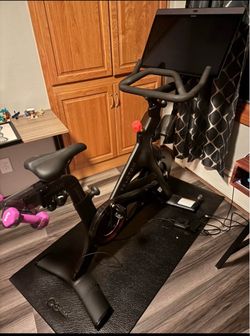 Peloton Bike+